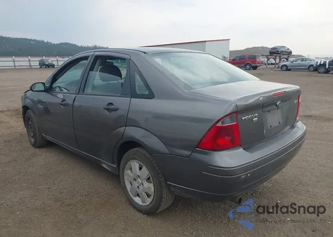 2006 Ford Focus Zx4 z USA, uszkodzony, nr VIN 1FAHP34N86W229088
